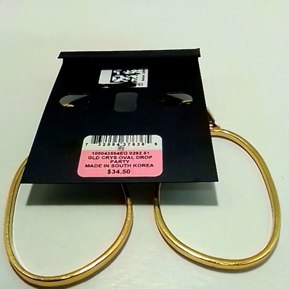 I.N.C. Sparkling Crystal Gold Oval Hoop Earrings - Picture 3 of 3